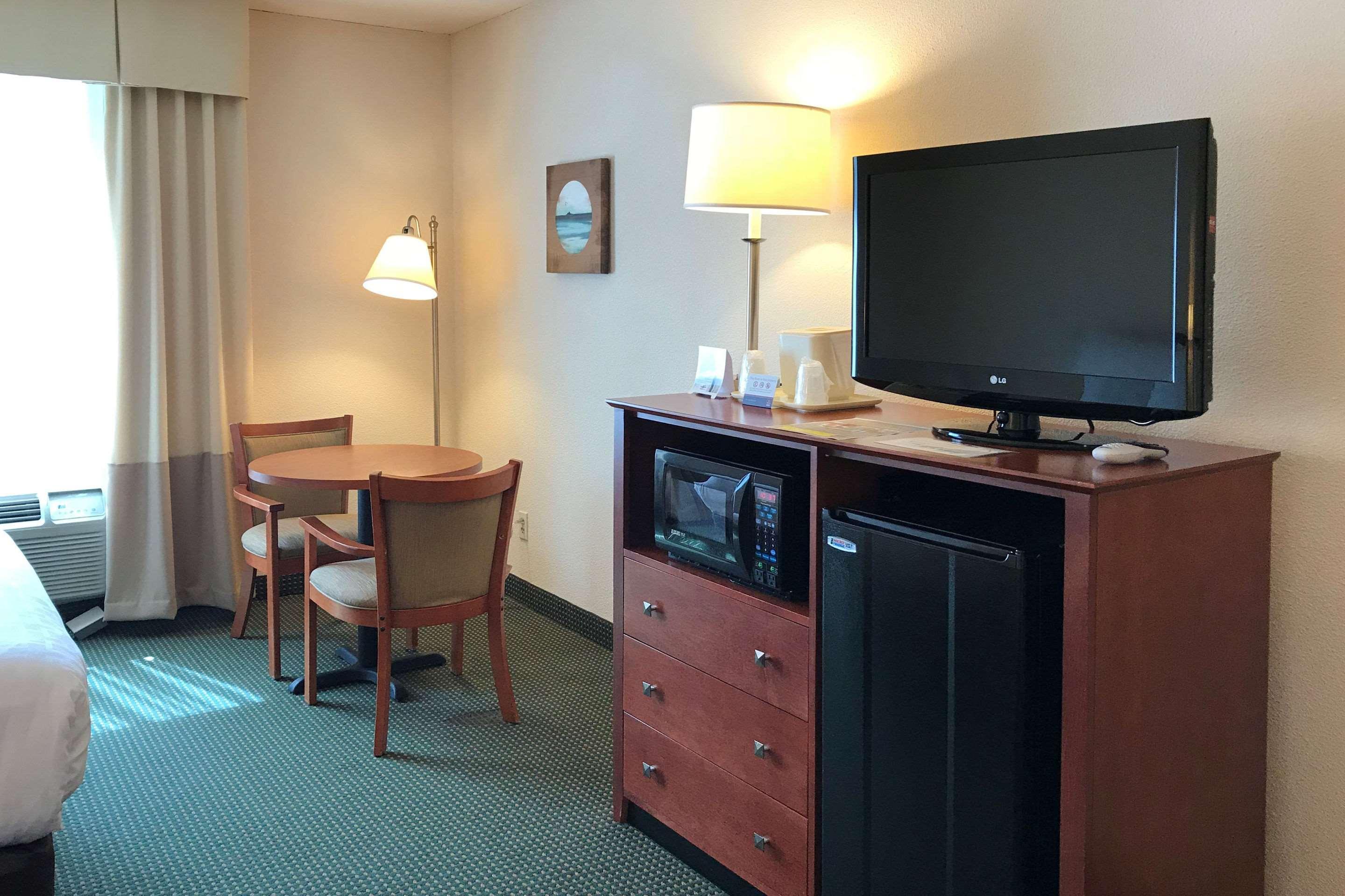 Clarion Hotel & Conference Center Toms River Bagian luar foto